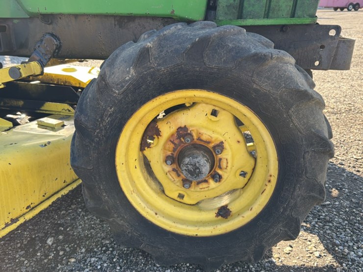 #2401-•-john-deere-855-compact-utility-tractor*-image-16