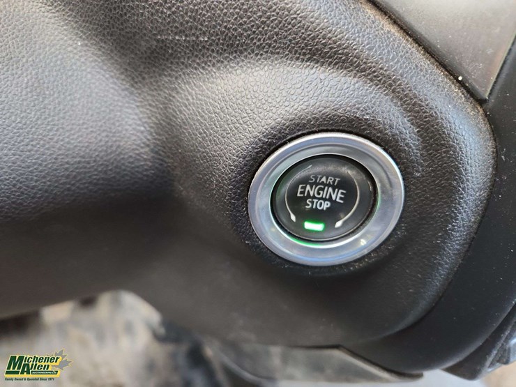 2022-chevrolet-silverado-3500hd-image-11