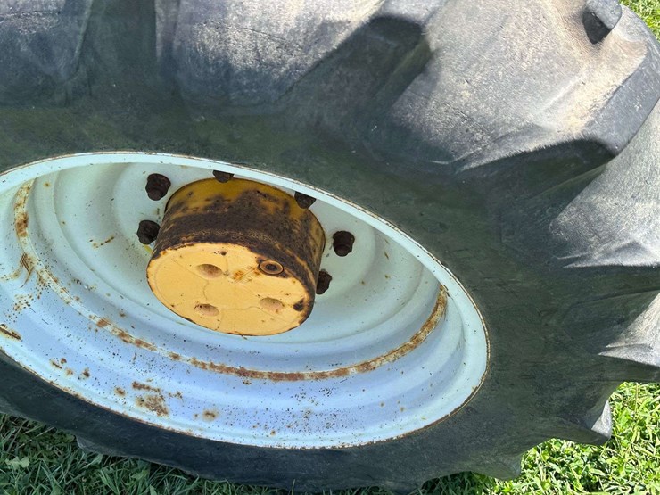 white-american-80-image-39