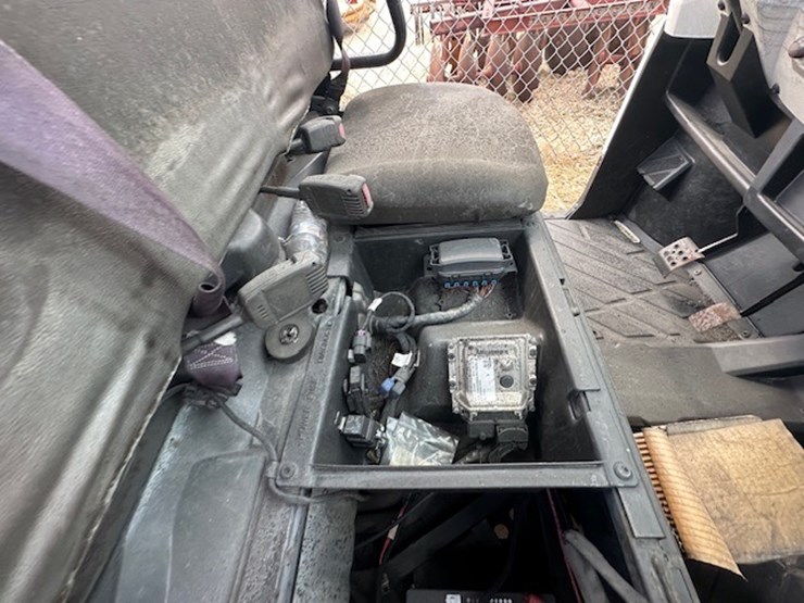 bobcat-3400-image-34