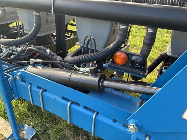 2019-kinze-3140-image-13