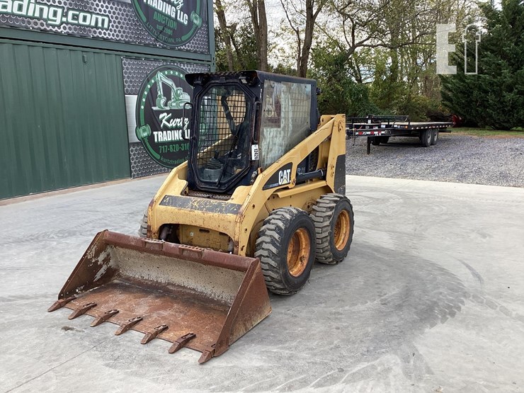 2000-caterpillar-216-image-8