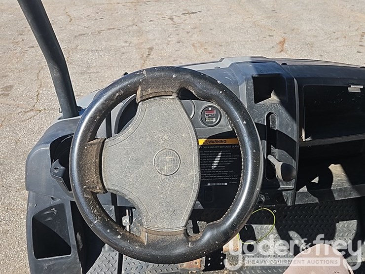 2020-club-car-carryall-1700-image-13