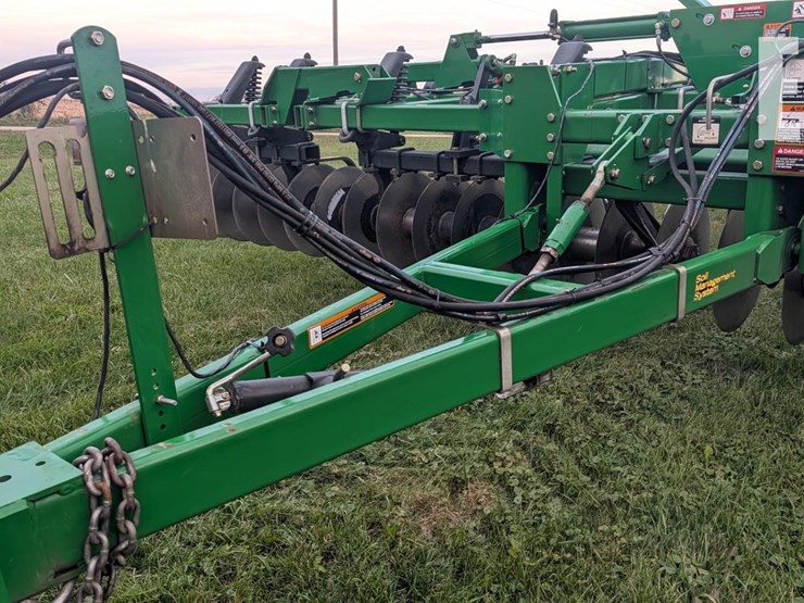 john-deere-714-image-12