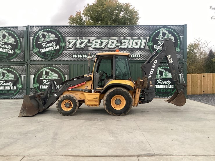 2012-volvo-bl70b-image-1