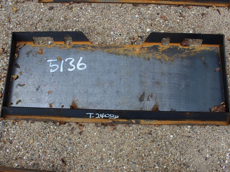 #5136-•-2025-wolverine-3/5-inch-quick-attach-mount-plate-image-1