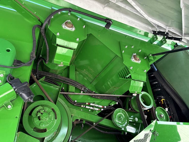 2023-john-deere-s780-image-97