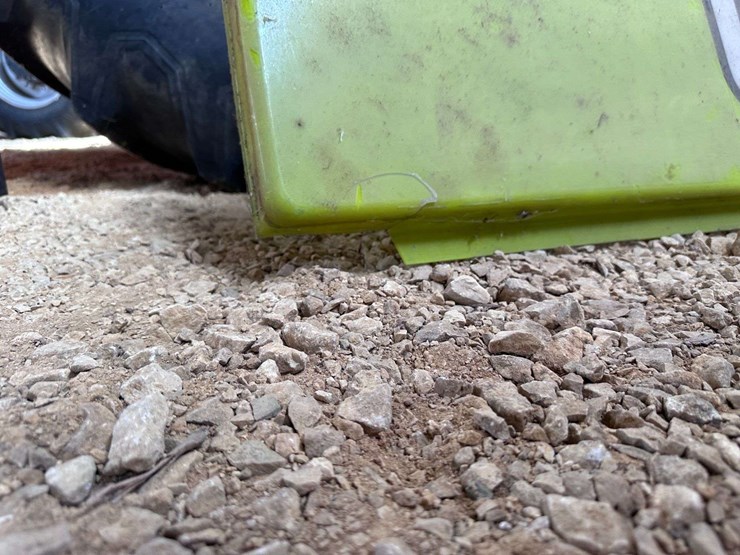 white-machinery-bubble-panel-image-2