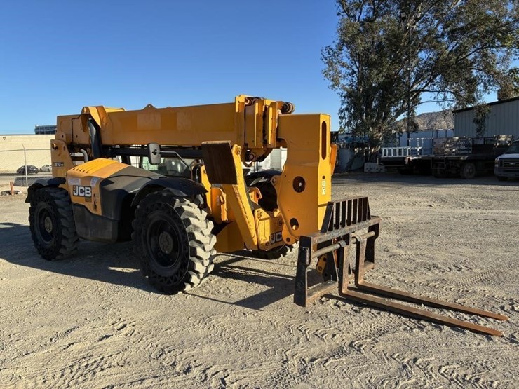 2018-jcb-510-image-2