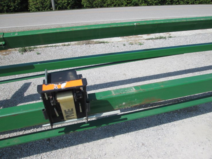 2014-unverferth-aws36-image-13