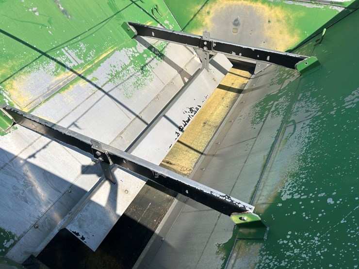 2012-john-deere-4940-image-52