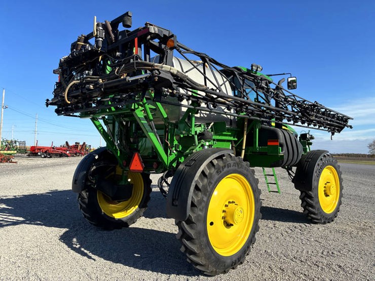 2014-john-deere-4830-image-5