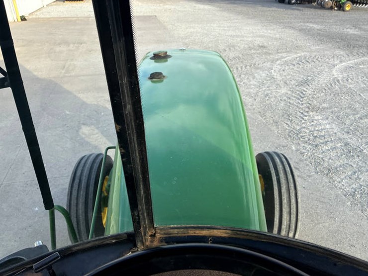 1994-john-deere-4560-image-74