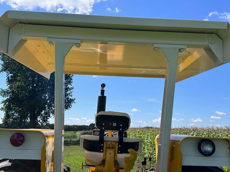 minneapolis-moline-g850-image-26