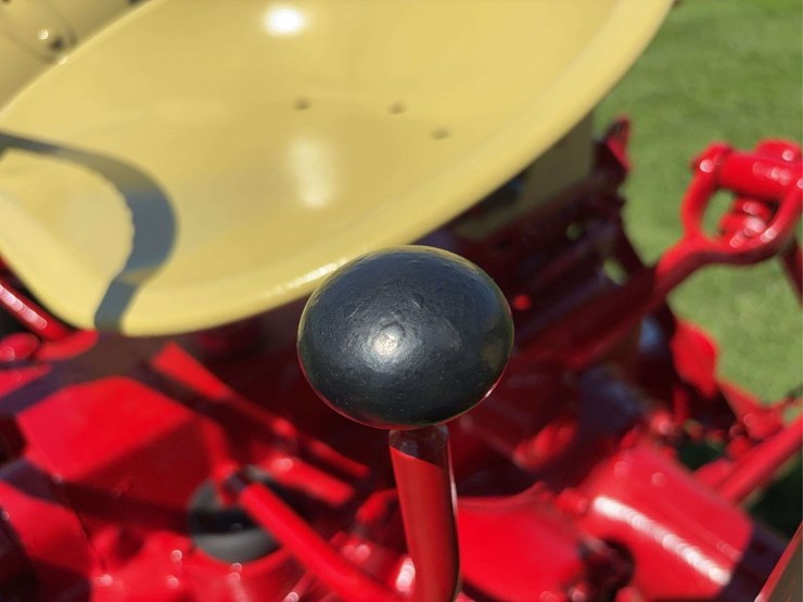 cockshutt-550-image-74