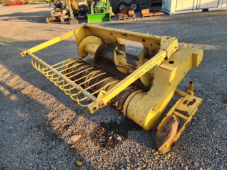 new-holland-790w-image-1