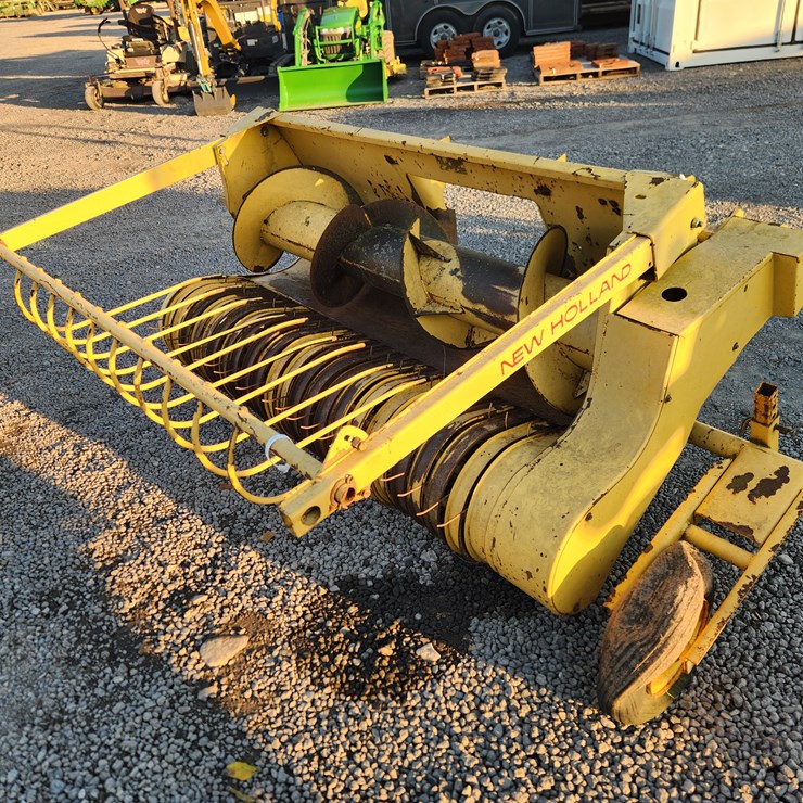 NEW HOLLAND 790W