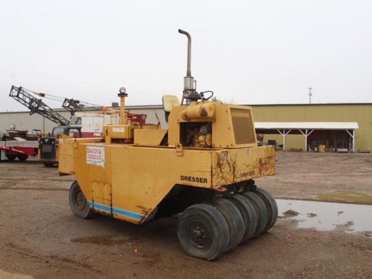 1986-dresser-p3000-image-2