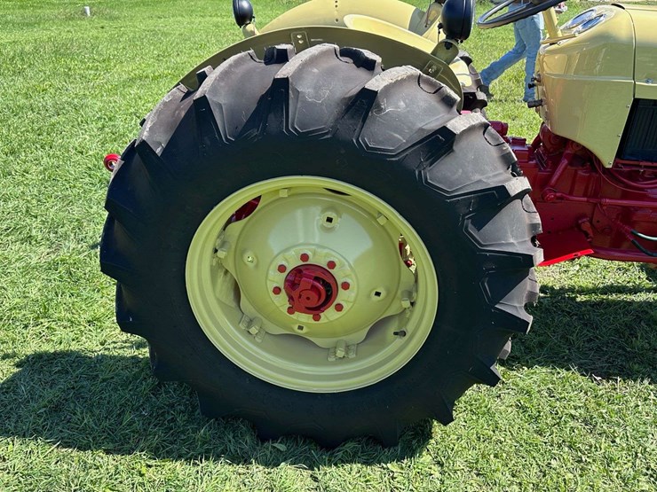 cockshutt-550-image-90