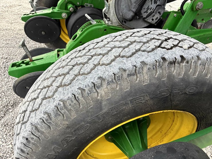 2018-john-deere-1795-image-71