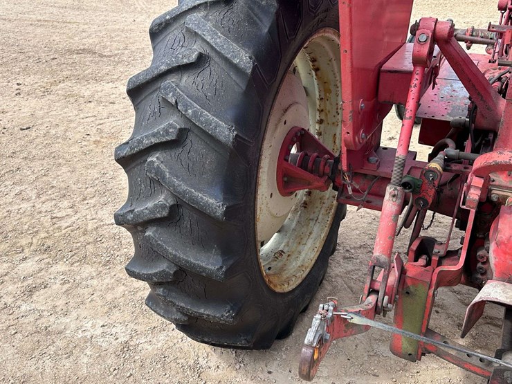 cockshutt-1555-image-23