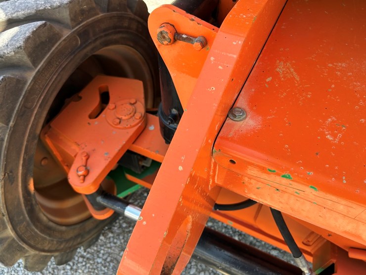 2008-jlg-800a-image-48