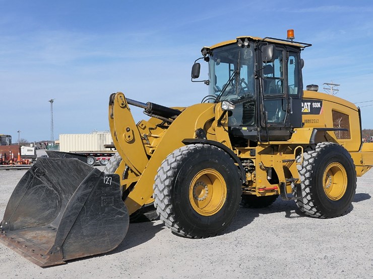 2014-caterpillar-930k-image-1