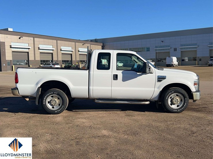 2009-ford-f250-image-17