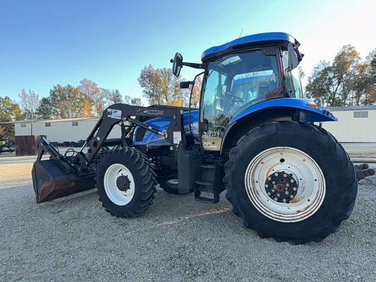 new-holland-t6070-image-3