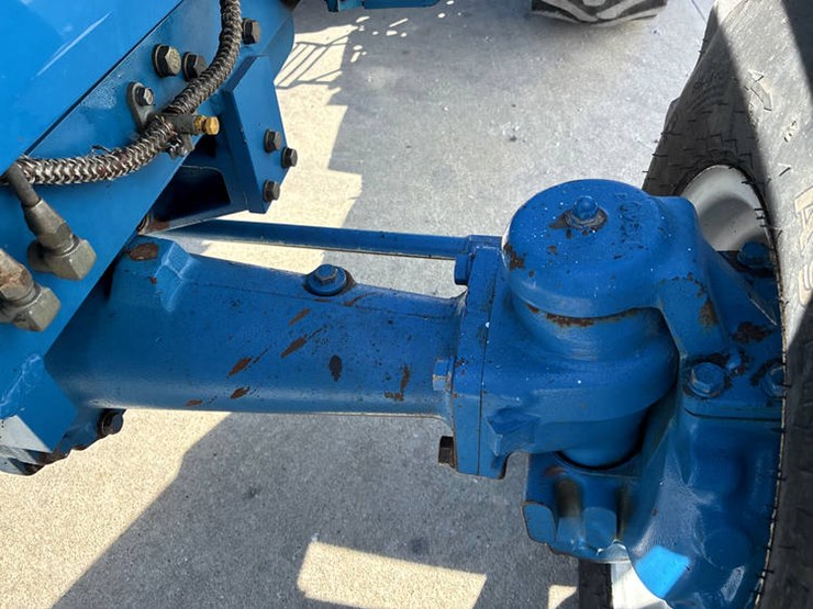 new-holland-2120-image-49