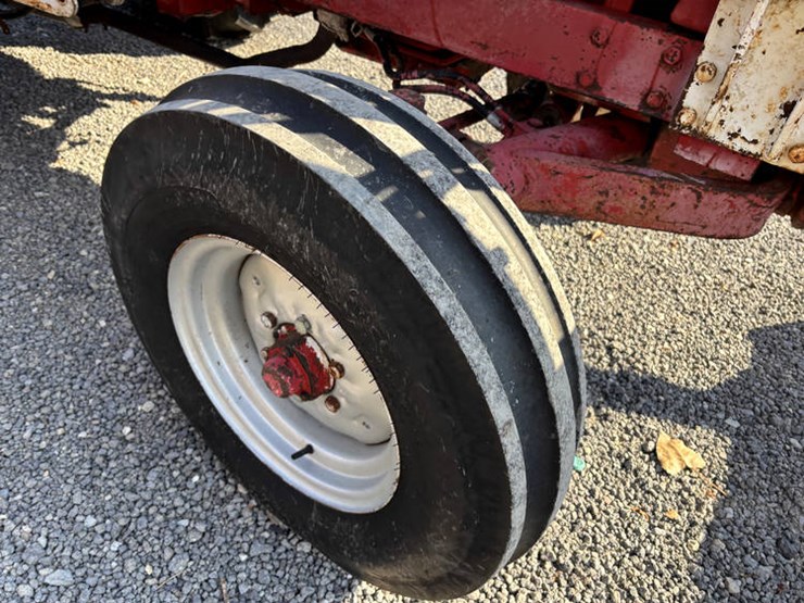 #10957-•-ih-656-image-17