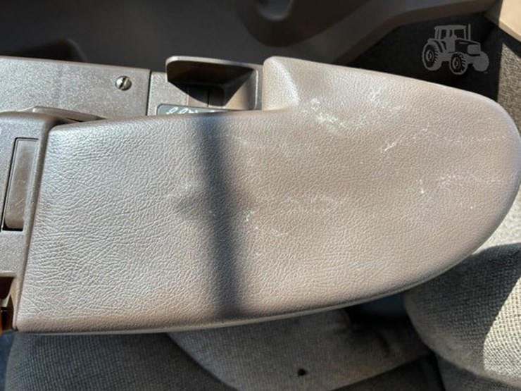 2004-john-deere-9620-image-34