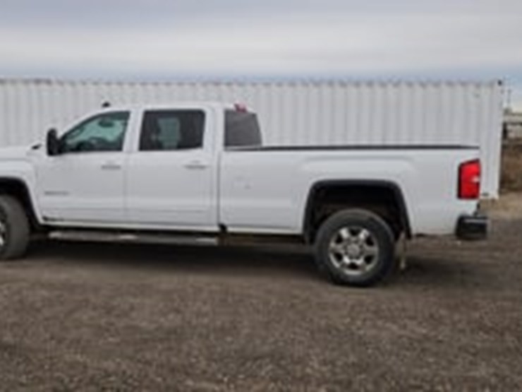 2017-gmc-sierra-3500hd-image-5