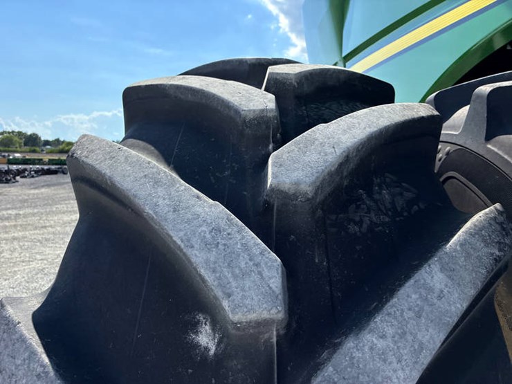 2023-john-deere-s780-image-46