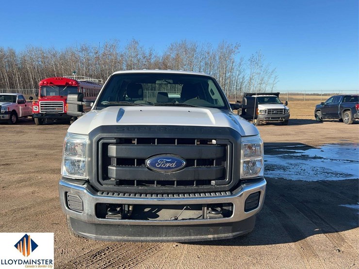 2015-ford-f250-image-16