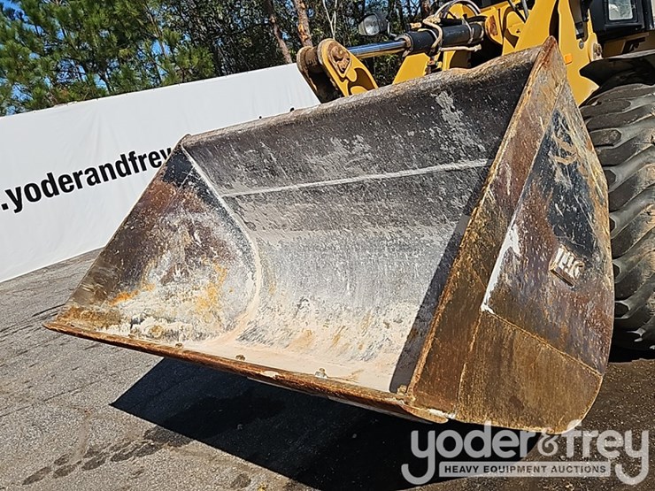 2018-caterpillar-914m-image-28