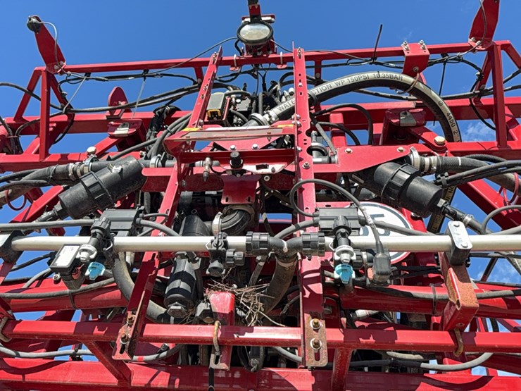 2023-case-ih-4350-patriot--sprayer-image-69