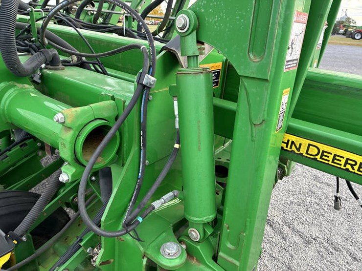 2018-john-deere-1795-image-84