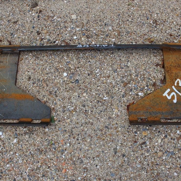 #5132 • 2025 WOLVERINE 1/2 INCH QUICK ATTACH MOUNT PLATE