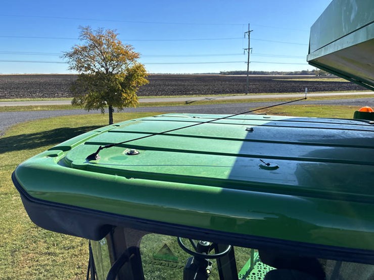 2010-john-deere-2010-image-102