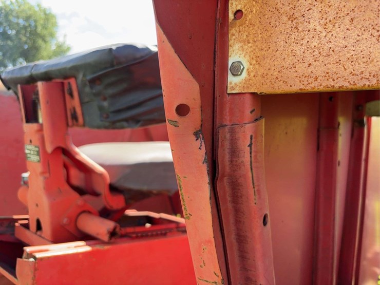 cockshutt-1650-image-88