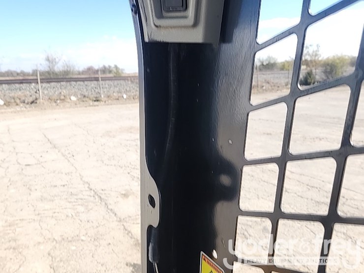 2019-caterpillar-279d-image-22