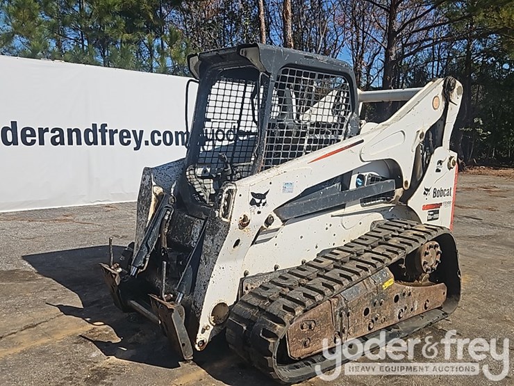 2016-bobcat-t870-image-2