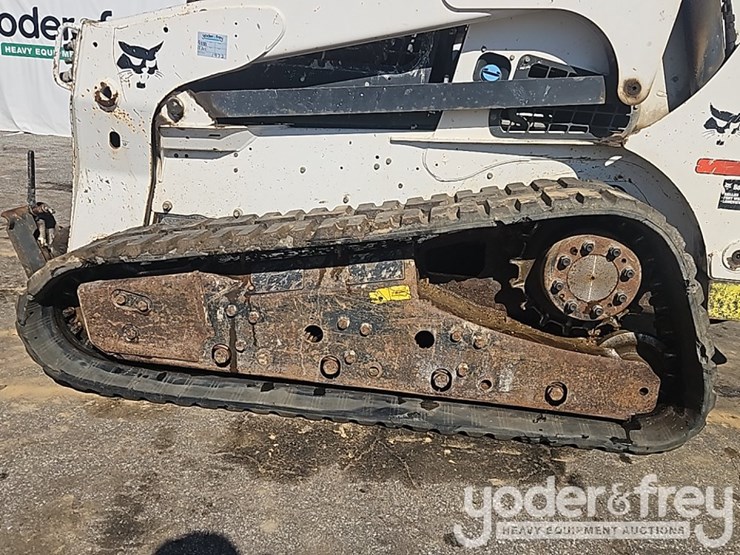 2016-bobcat-t870-image-8