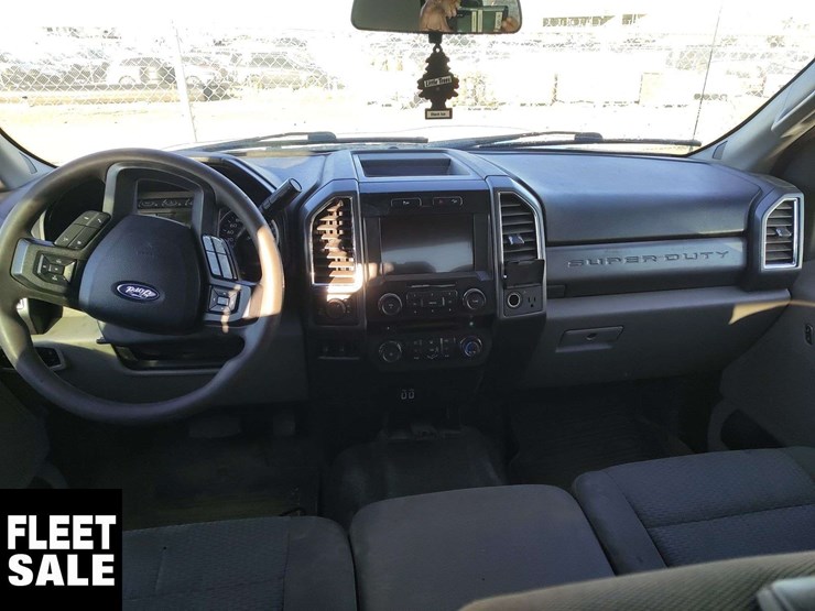 2017-ford-f350-image-15