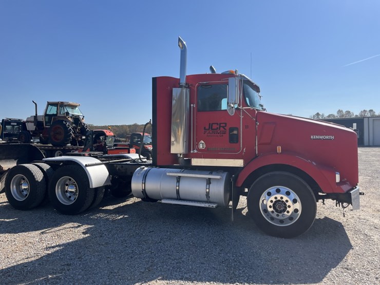 2004-caterpillar-c15-image-5