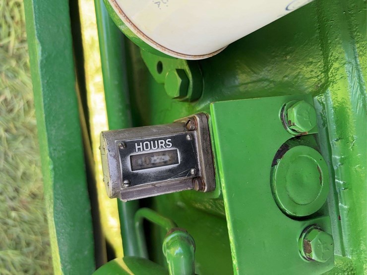 oliver-super-88-image-43