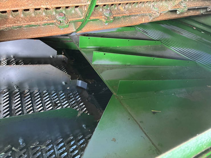 2013-john-deere-s670-image-73