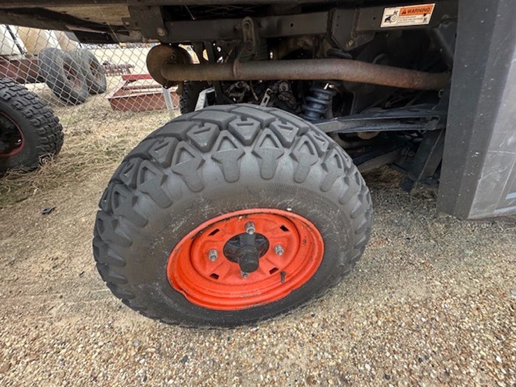 bobcat-3400-image-37