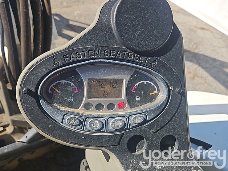 2017-bobcat-e45-image-29